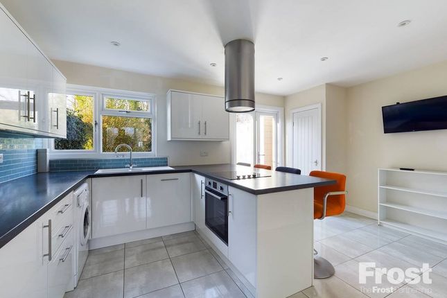 Thumbnail Terraced house for sale in Oast House Close, Wraysbury, Berkshire