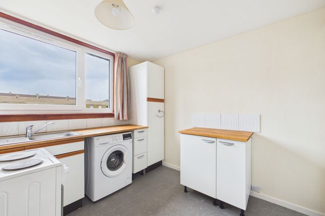 24 Glenesk Road, Elgin photo 3