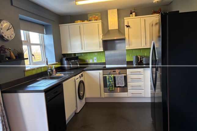 5, Newman Close, Whitchurch photo 2