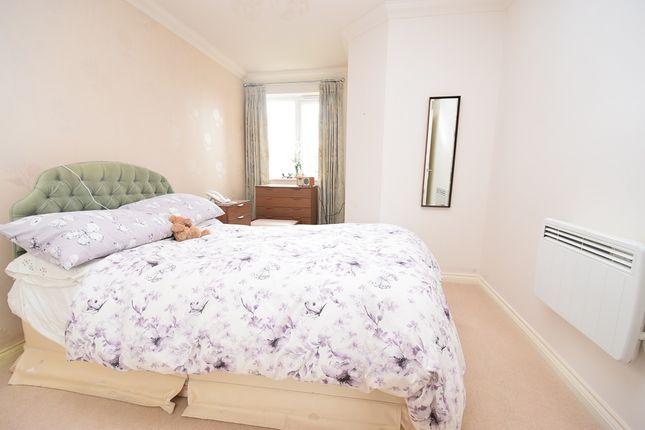 17, Windsor Lodge, Princes Risborough photo 5