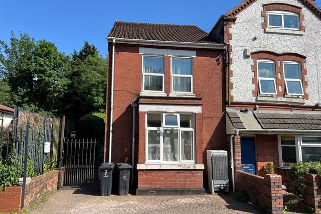 2-bed house on 7, Bean Road, Dudley, £50,000