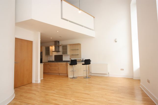 Flat 1/8 Sheriff Court 149 Ingram Street Glasgow G1 1DW, Glasgow photo 5