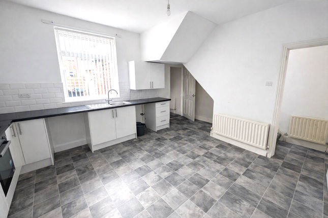 3, Standish Street, South Moor photo 4