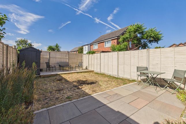 21, Maldon Gardens, Gloucester photo 4