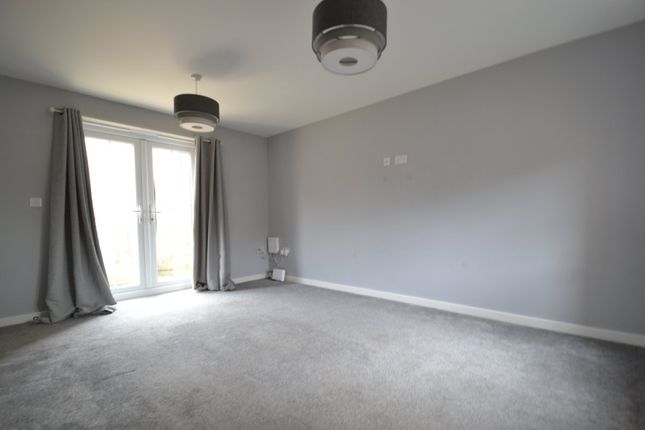 52, Crystal Drive, Lightmoor photo 3