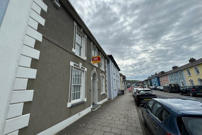 Town house for sale in 28 North Road, Aberaeron