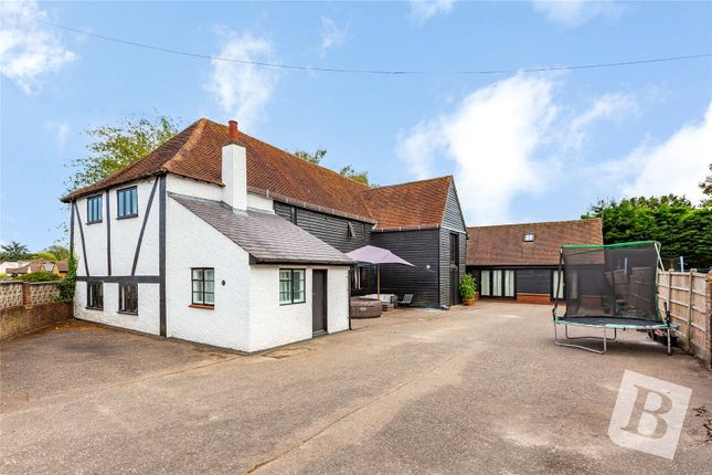 The Barn,, Doddinghurst Road, Brentwood photo 3