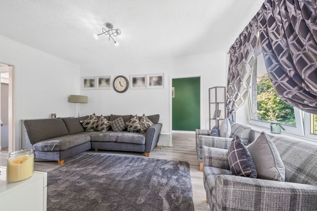 210, Glencroft Road, Glasgow photo 4