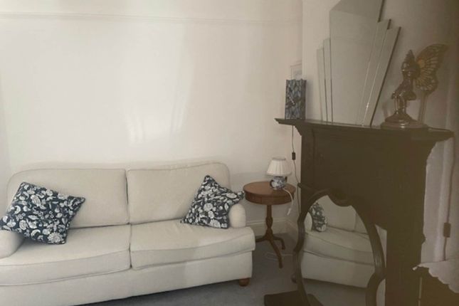 Ground Floor Flat, Lynton, Canning Road, Bognor Regis photo 4
