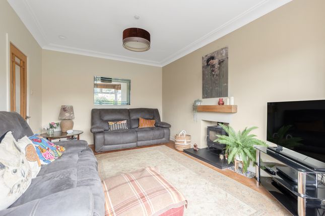 23, Elliot Park, Craiglockhart, Edinburgh photo 3