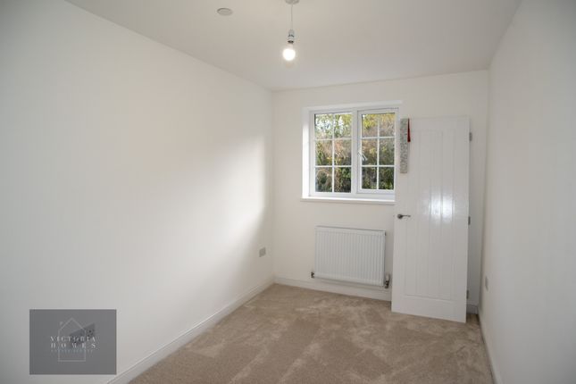 Semi-detached house for sale in Brentwood Place, Willowtown