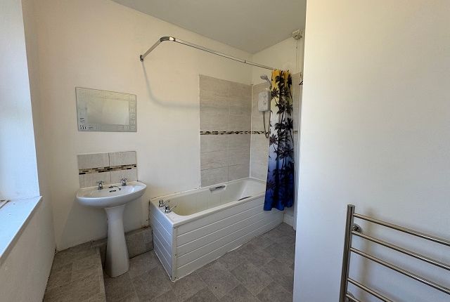 487A, Sheffield photo 3