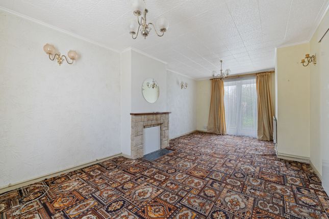 7 Highfield Lane, Chichester photo 2