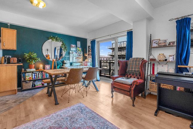 Thumbnail Flat to rent in Breadalbane Street, Leith, Edinburgh