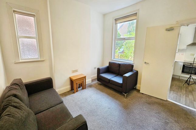 245, Queens Road, Beeston, Nottingham photo 4