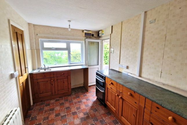 10, Queens Road, Budleigh Salterton photo 3