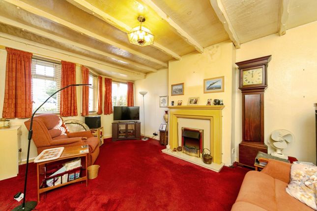 74, Burton Road, Neston photo 3