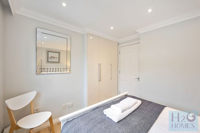 The Strand, Collingwood Court, 34-003