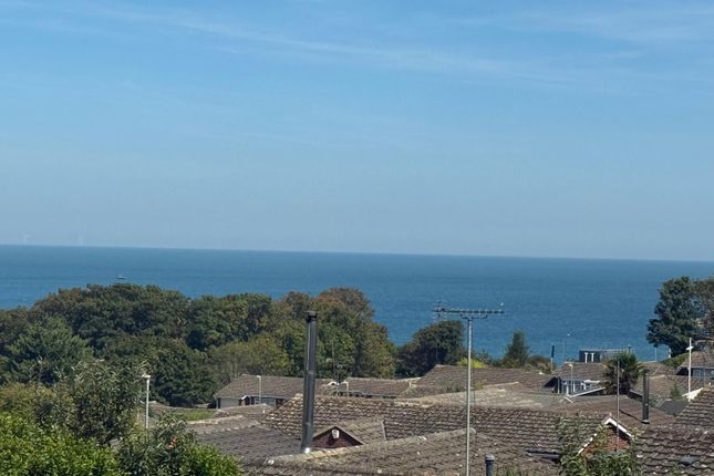 25, Colburn Road, Broadstairs photo 3