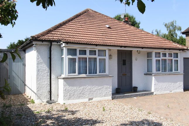 Detached bungalow to rent in Oak Avenue, Ickenham, Uxbridge