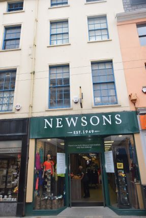 Thumbnail Commercial property to let in Strand Street, Douglas