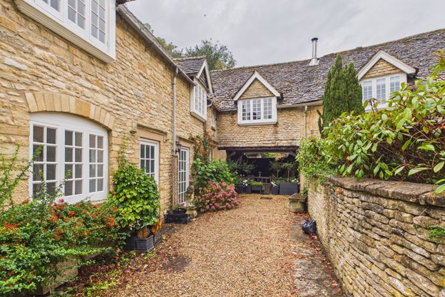 1-bed terraced on 6 Westgate, High Street, Chipping Norton, £395,000