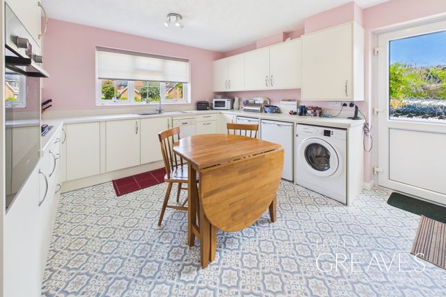 57, Beaumaris Drive, Nottingham photo 3