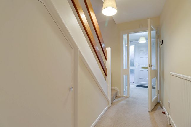 19, Haddon Court, Harpenden photo 4