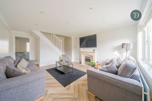 10, Conifer Close, Ellesmere Port photo 4