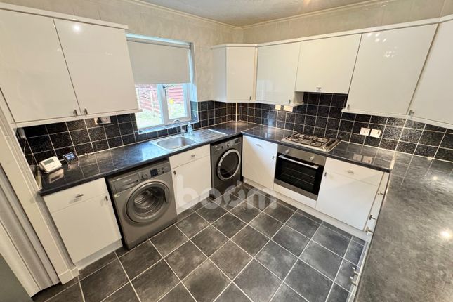 131, Faifley Road, Clydebank photo 3