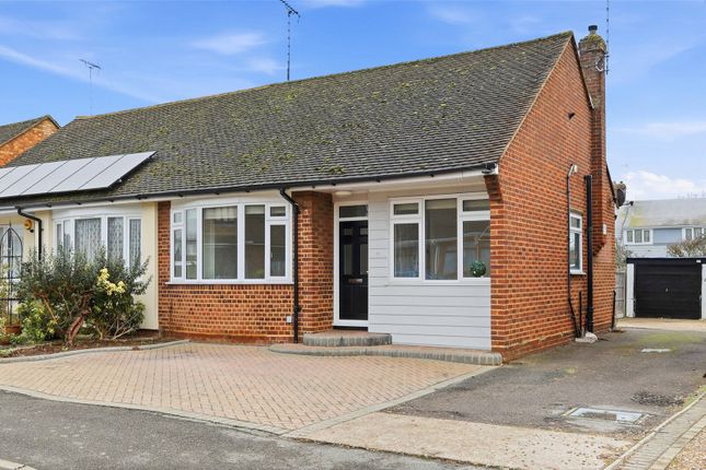 2-bed bungalow on 6, Craven Close, Essex, £350,000