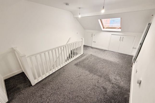 382, Sheffield photo 2