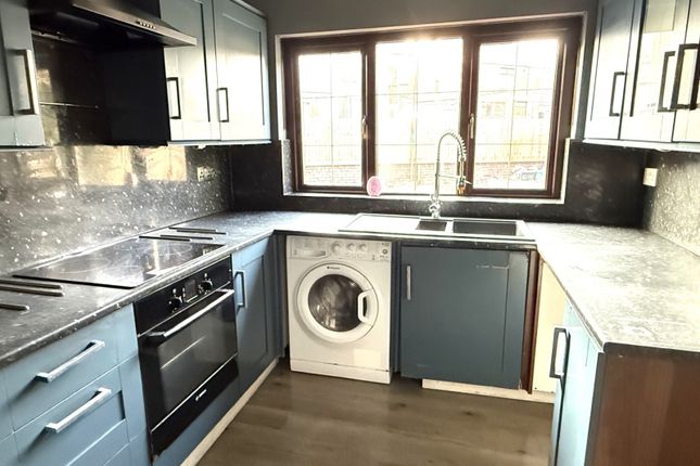 14, Morfa Road, Port Talbot photo 4