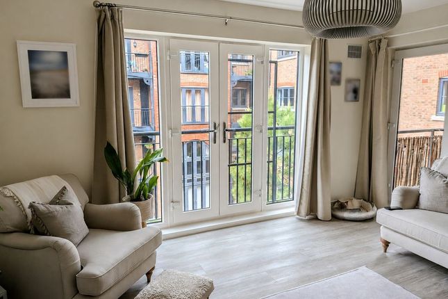 34 Piazza House, Cannons Wharf, Tonbridge photo 4