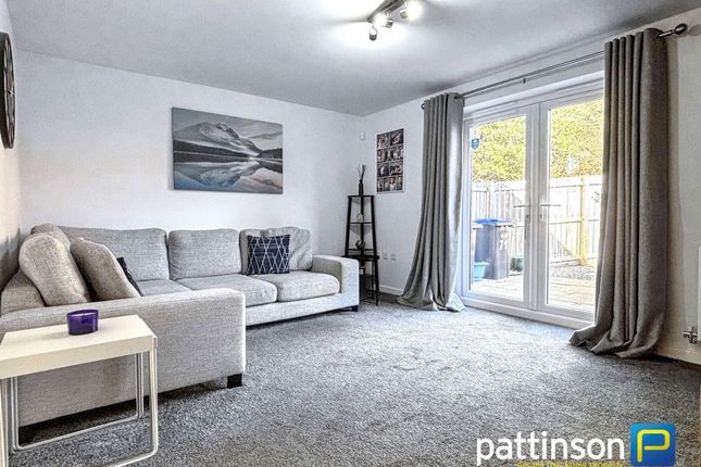 71, Welby Way, Durham photo 2