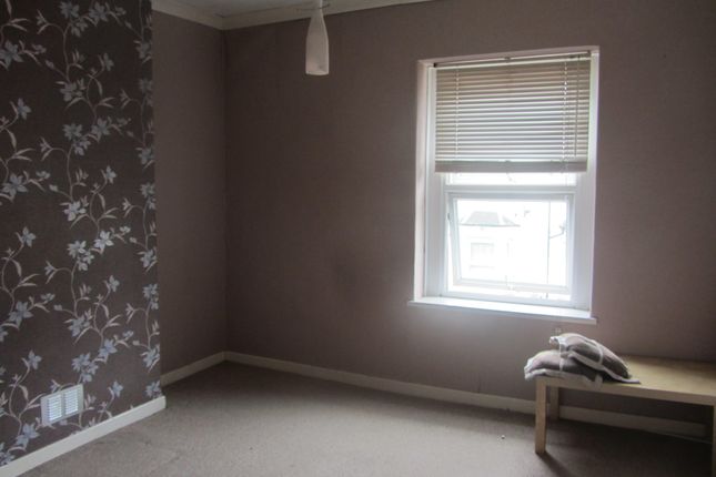 24b, Cardiff photo 2