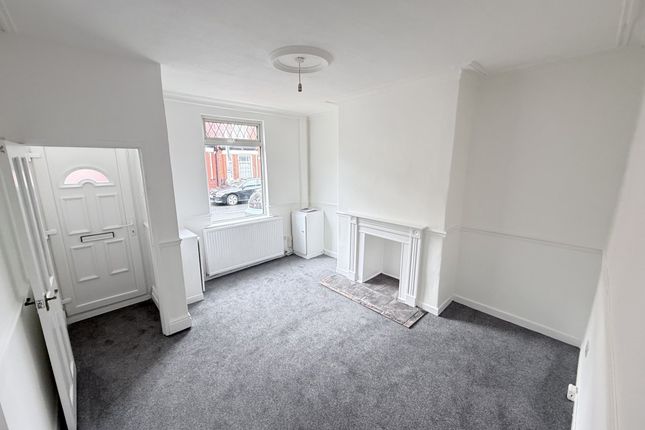 107, Cross Lane, Gorton photo 2