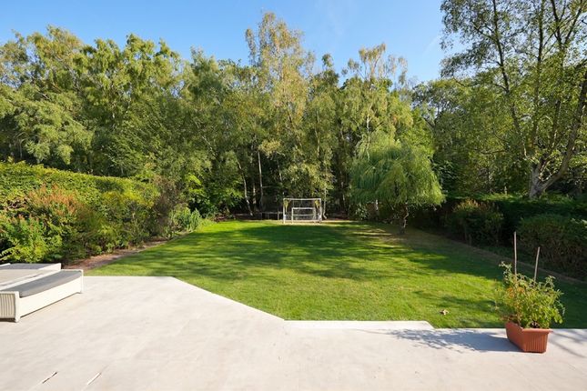 40 Hookstone Drive, Harrogate photo 4