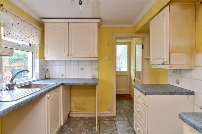 Terraced house for sale in Morris Road, Lewes, East Sussex