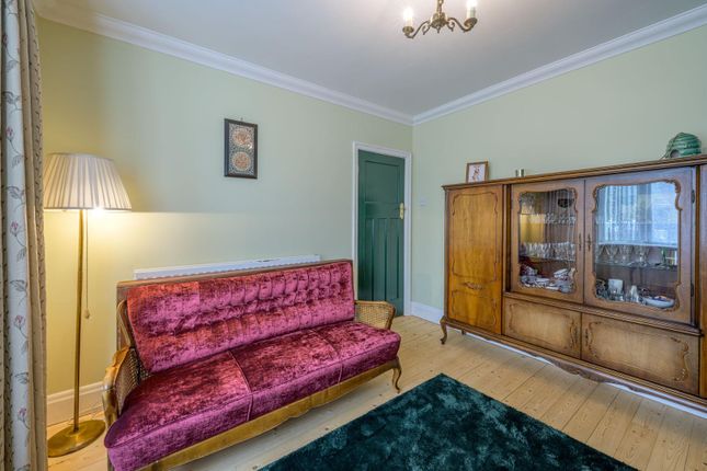 12, Gospel End Road, Dudley photo 4