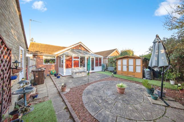 15, Holmwood Close, Clacton-On-Sea photo 2