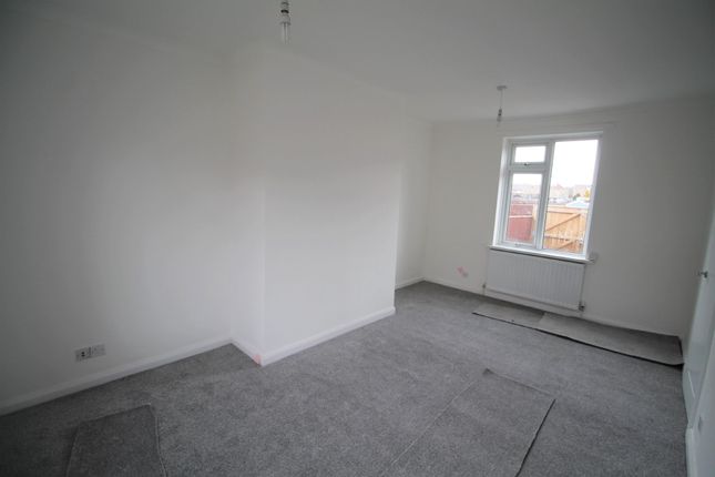 90, Burn Park Road, Houghton-le-Spring photo 4