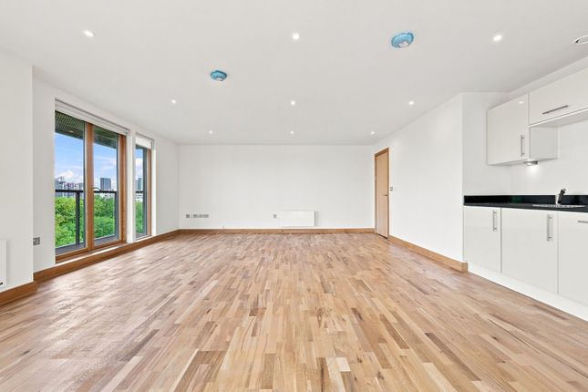 Flat 407, Ink Court, London photo 4