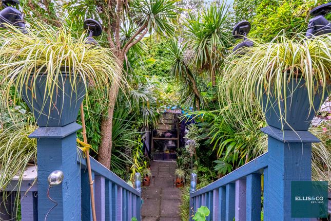 11, Hamilton Road, Golders Green photo 3