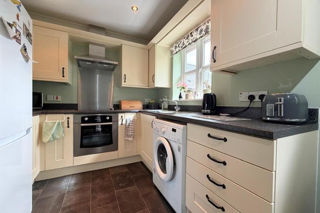 16, Massey Road, Tiverton photo 3