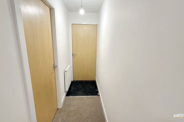 25, Acklington Court, Ashington photo 4