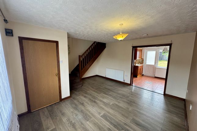 99, Seymour Avenue, BRANDON photo 4