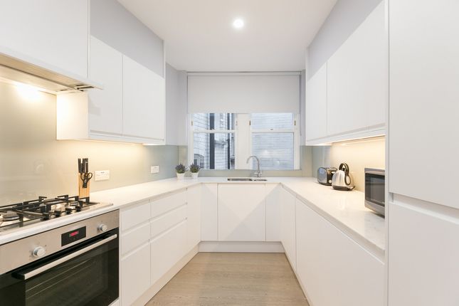 Flat 1.1, 52, Shaftsbury Avenue, London photo 4