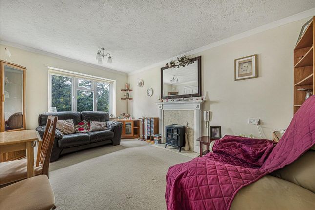 Flat 13, Tudor Court, 210, Main Road, Biggin Hill, Westerham photo 5