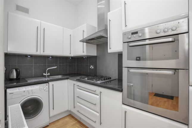 Flat for sale in 100A High Street, Dunfermline